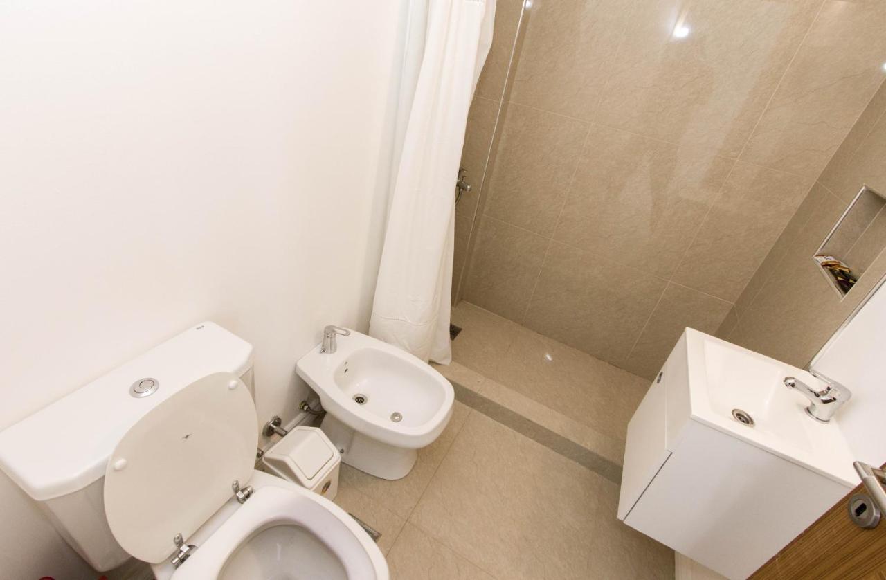 דירות אושואיה Marinas Tower מראה חיצוני תמונה